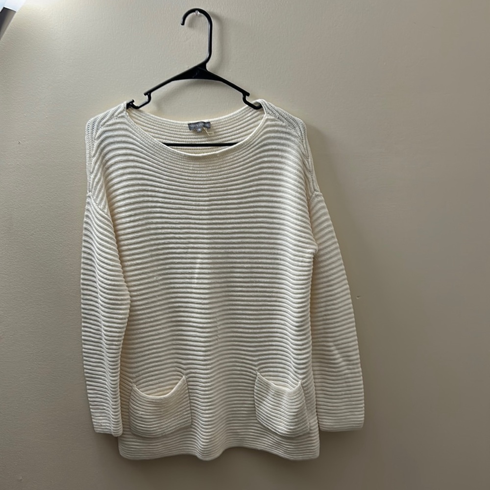 Vince Camuto Cream Knit Sweater size M